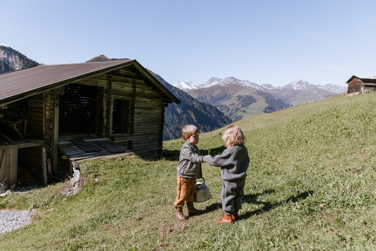 BOMBERJACKE AUS WALK DUNKELGRAU