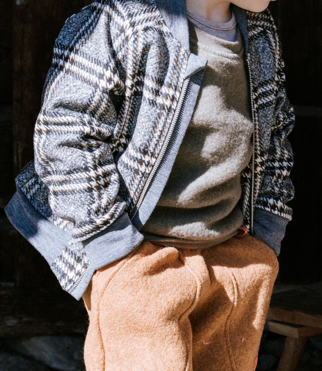 BOMBERJACKE AUS WOLLE KARO