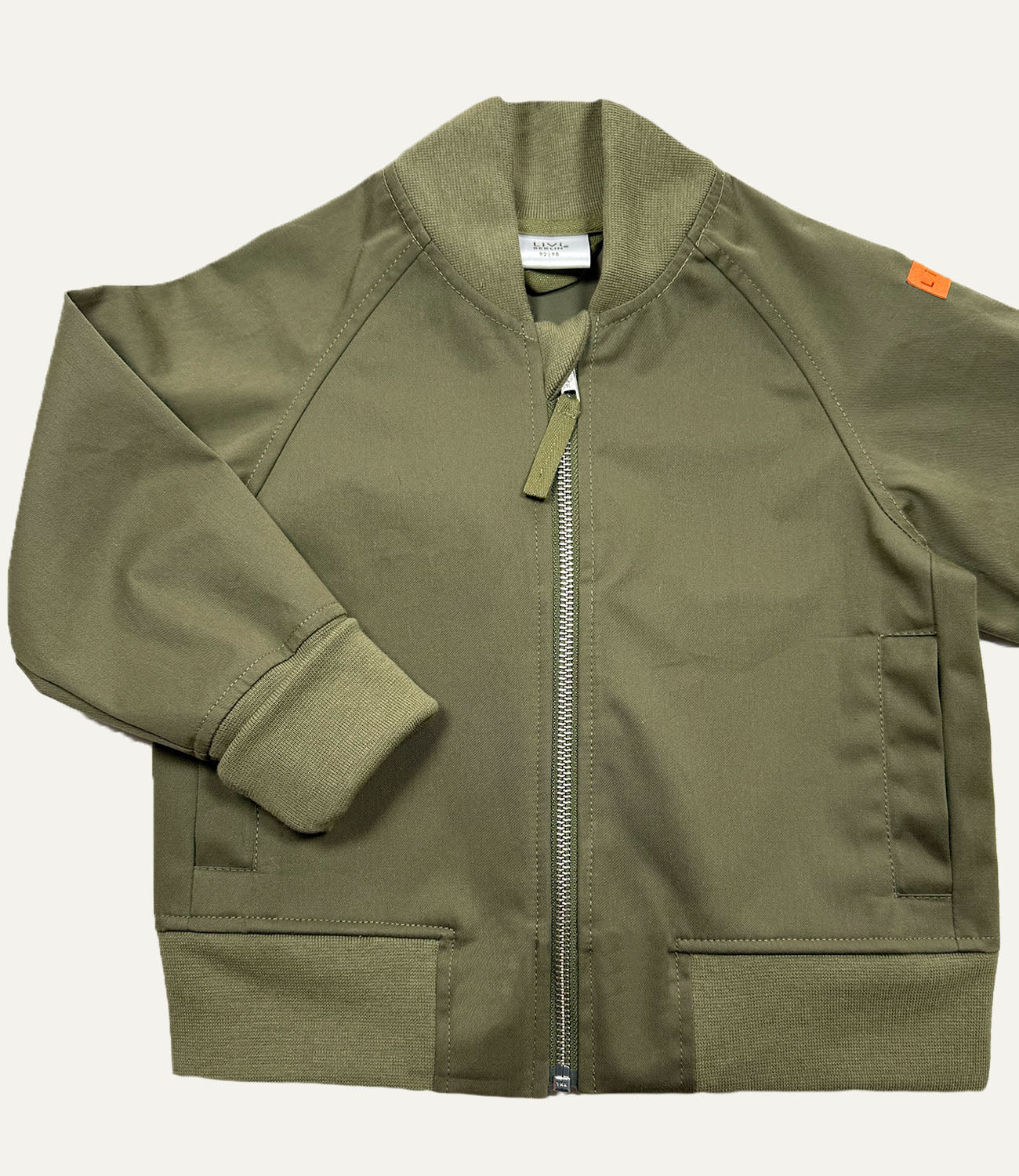 BOMBERJACKE AUS TRENCH GREEN