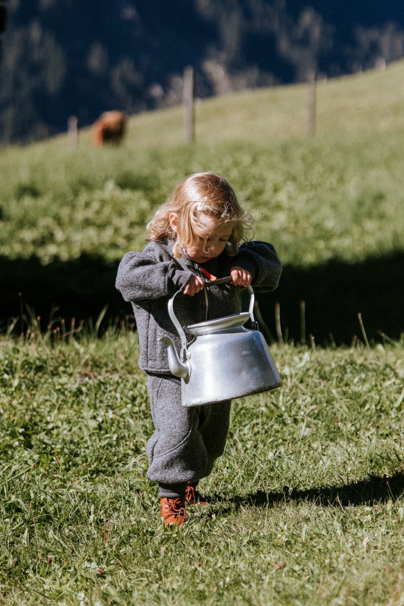BOMBERJACKE AUS WALK DUNKELGRAU