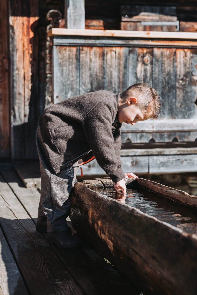 BOMBERJACKE AUS MERINOFLEECE BRAUN