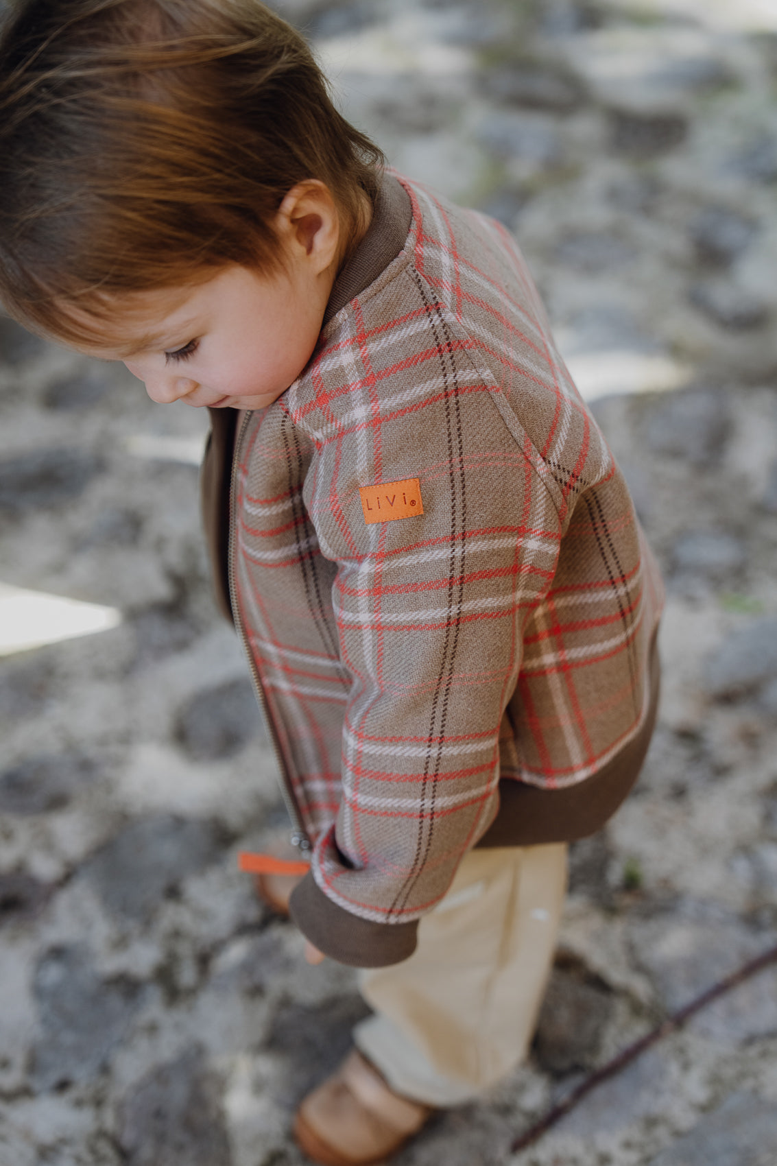 BOMBERJACKE AUS WOLLE KARO STONE