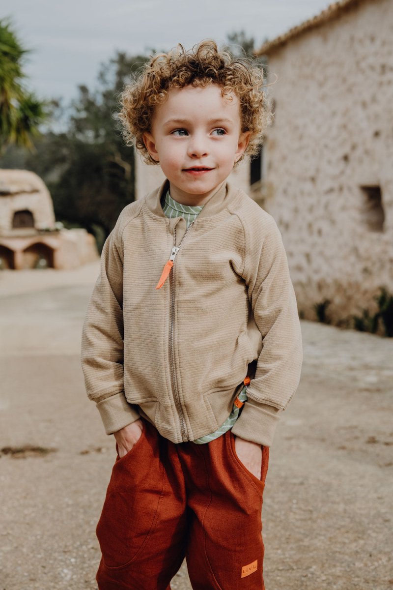 BOMBERJACKE AUS NICKYCORD SAND