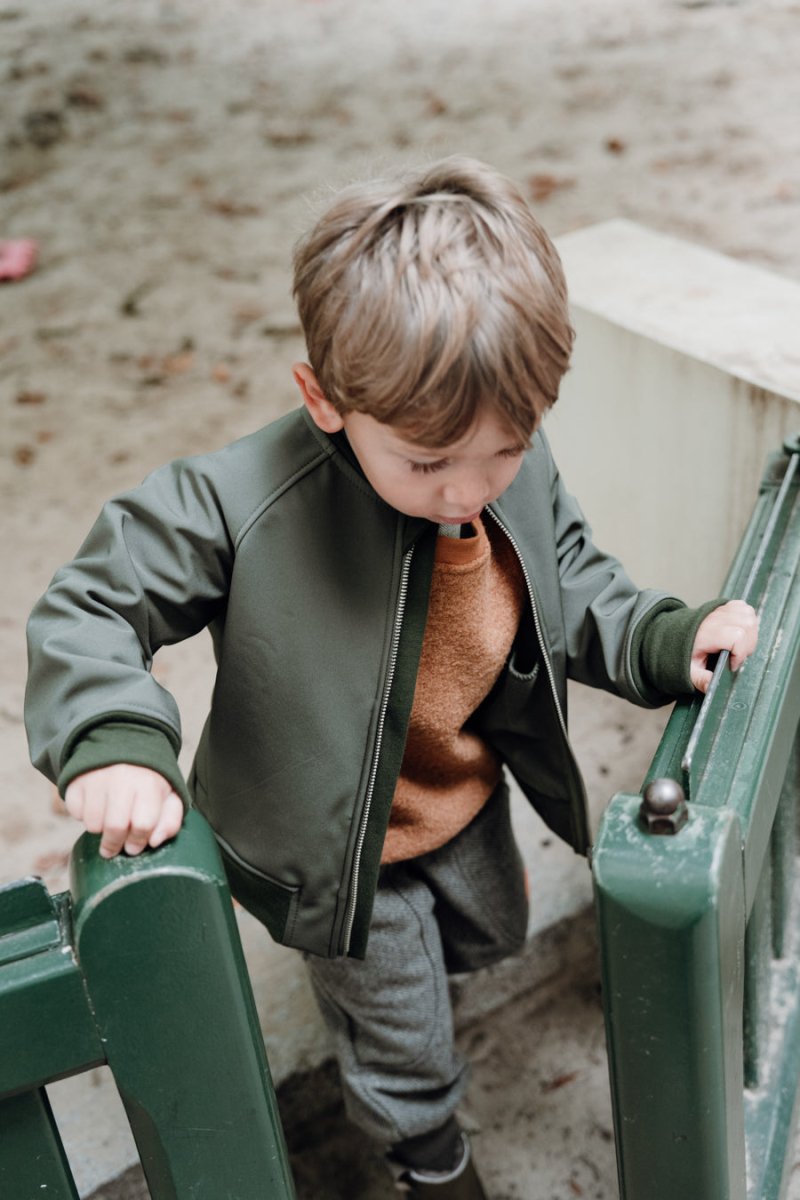 BOMBERJACKE AUS SOFTSHELL Khaki